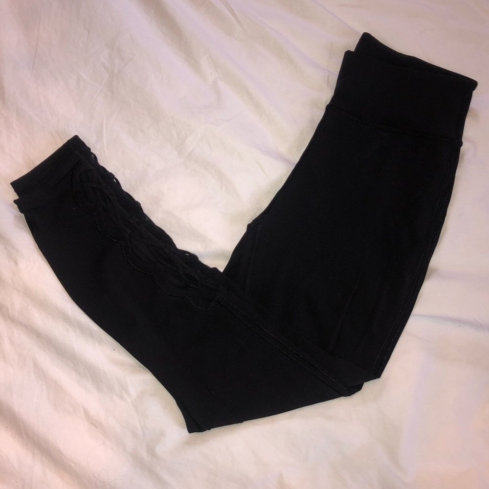 Lululemon 26” Mesh, Braided Leggings (size 6)